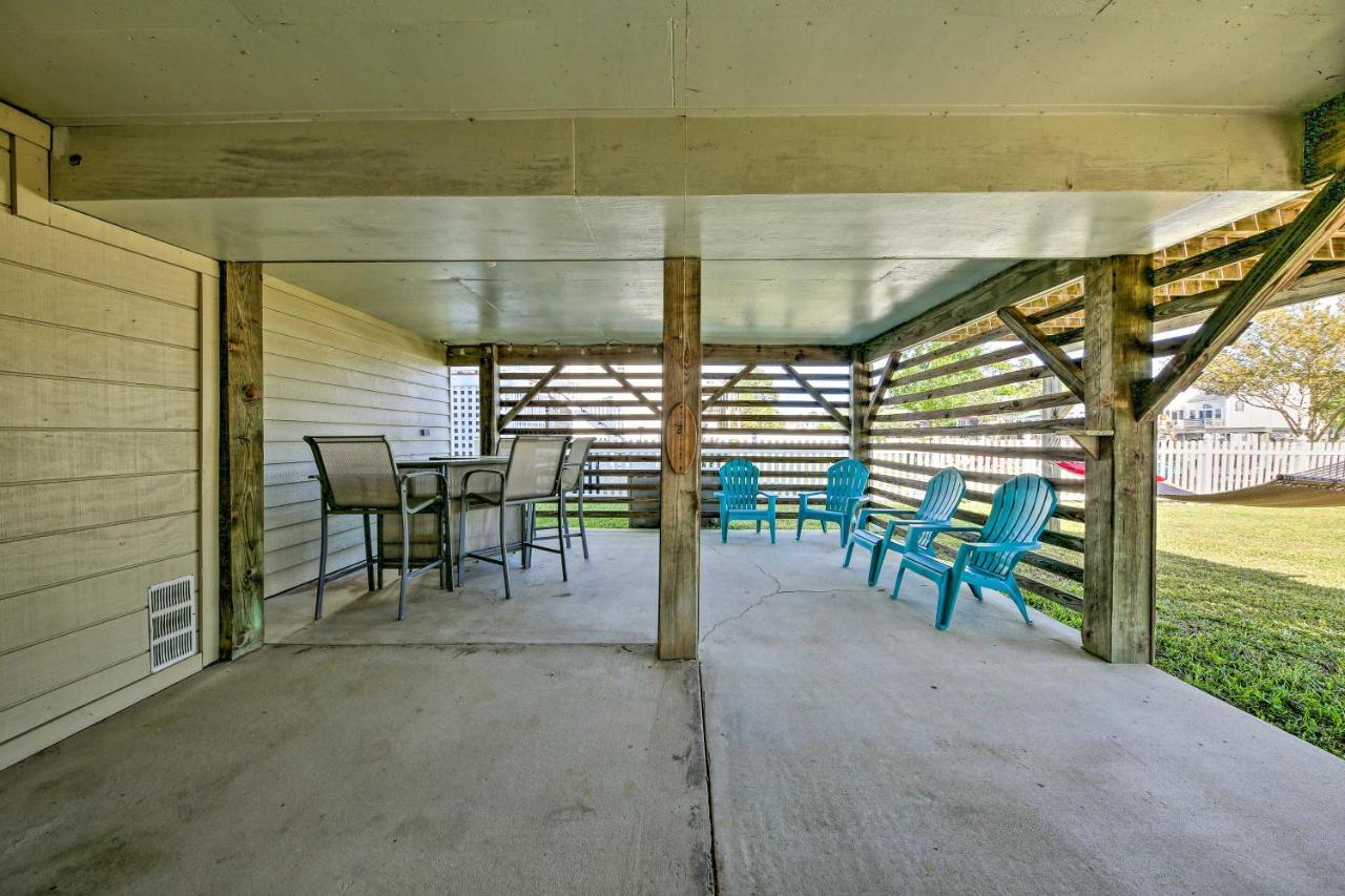 Obx Getaway With Boat Dock On Colington Harbour Villa Kill Devil Hills Bagian luar foto